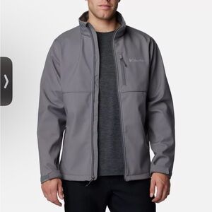 Columbia Men's Gray Jacket